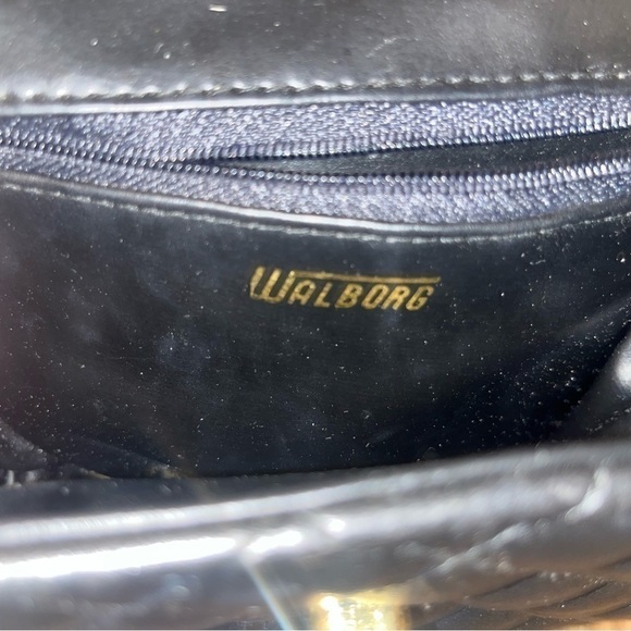Walborg handbag/ purse with chain strap - Picture 3 of 3